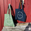 Levva livet i Flatanger Tote bag