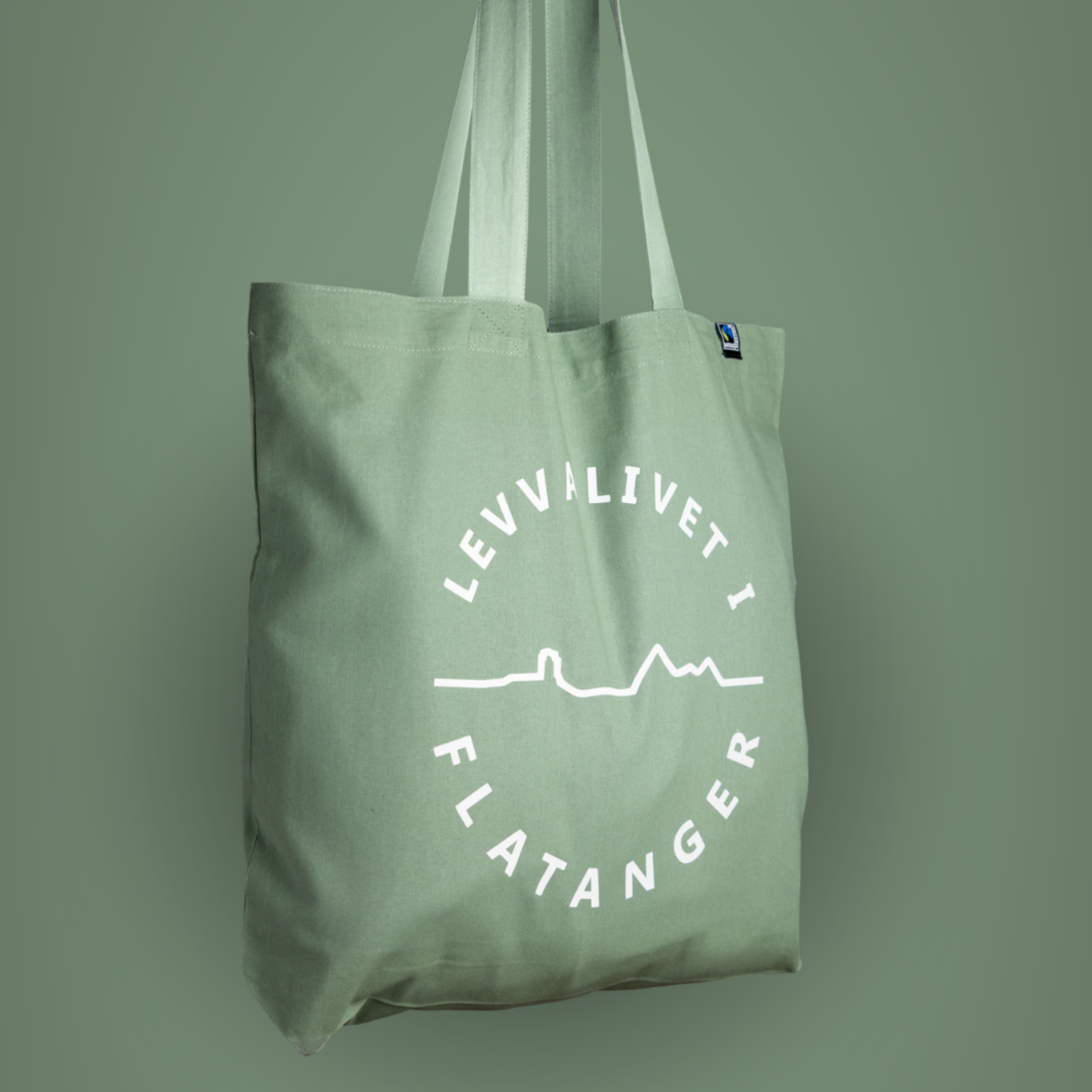 Levva livet i Flatanger Tote bag